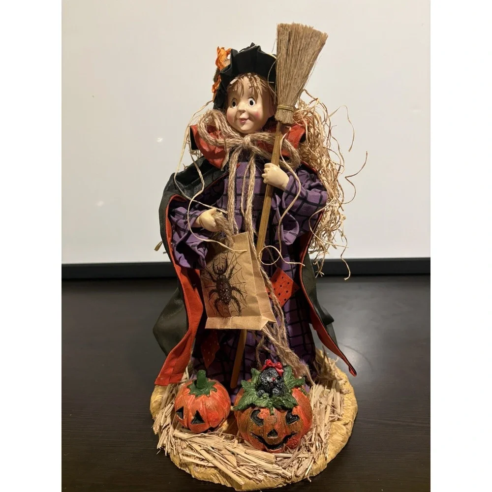 Vintage Paper Mache 12
